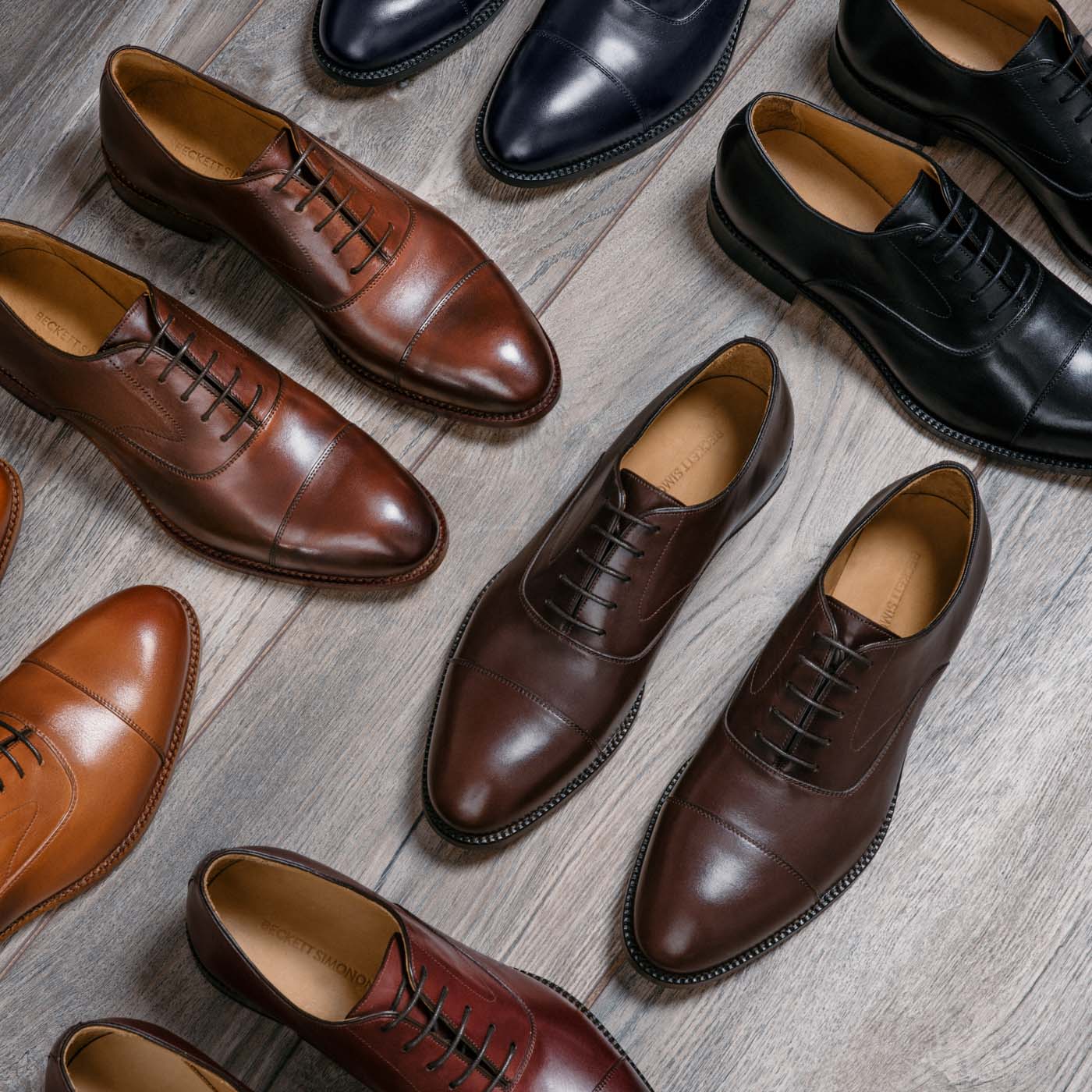 beckett-simonon-dean-oxfords-mix-lifestyle-3.jpg